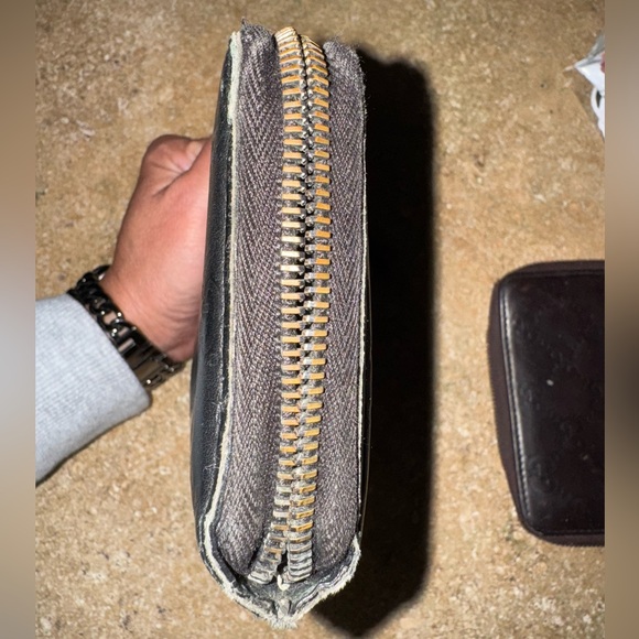 Authentic Vintage Gucci black wallet and brown card holder …. Great for projects - Picture 12 of 16